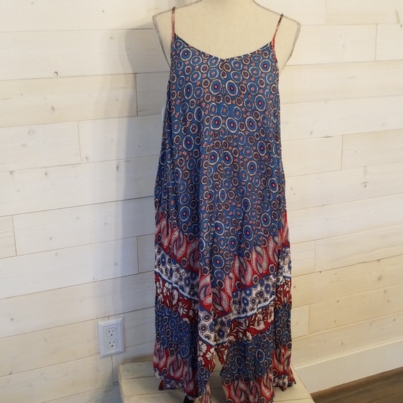 Alya Dresses & Skirts - Alya Spaghetti strap dress